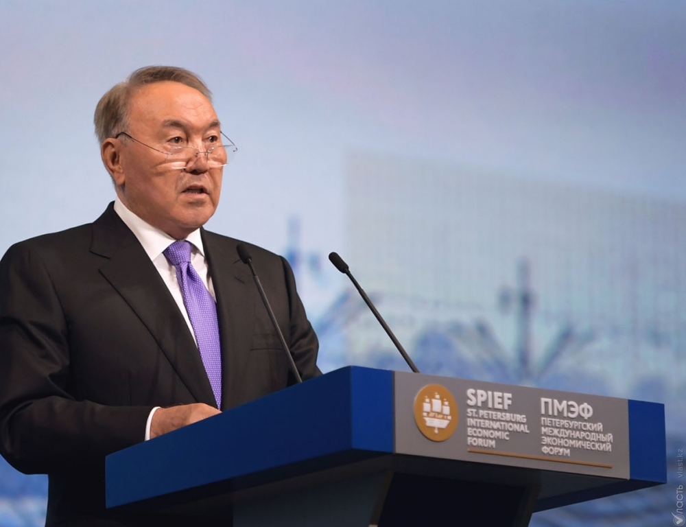 ​Назарбаев рассказал о результатах деловых встреч на Петербургском экономическом форуме