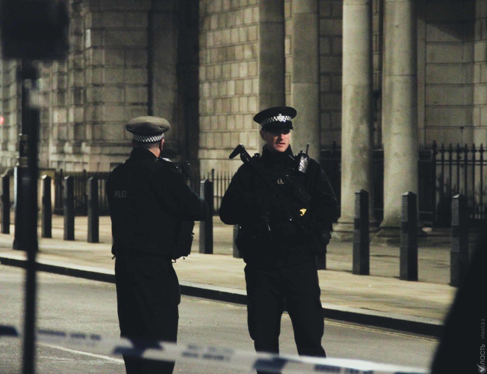 Полиция задержала семь человек после теракта в Лондоне