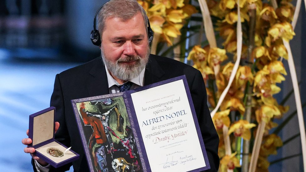 Муратов продал Нобелевскую медаль за $103,5 млн.