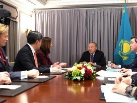 Назарбаев обсудил с американским бизнесом сотрудничество на базе МФЦА 