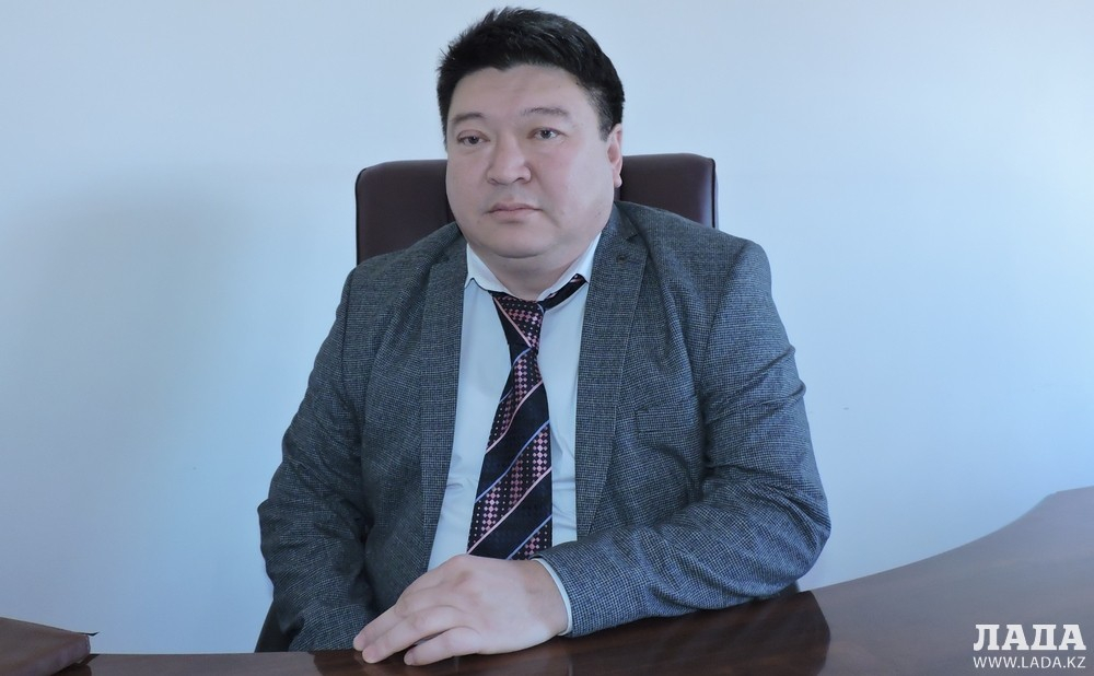 В отношении нового главного санврача Алматинской области проведут служебное расследование