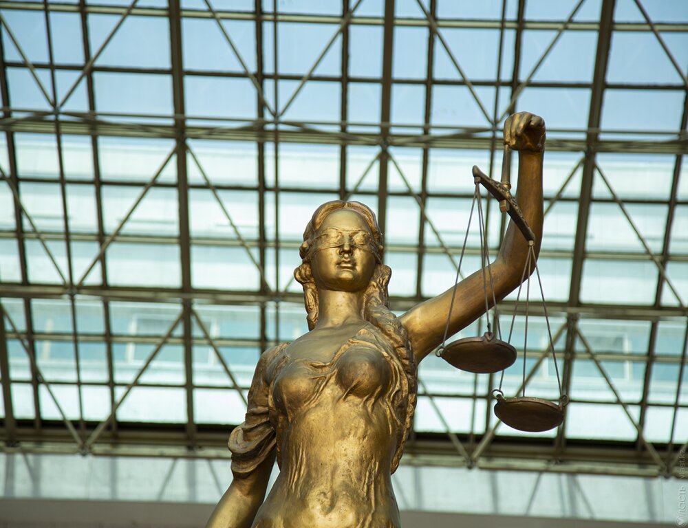 Дела о пытках и рейдерстве суд присяжных в Казахстане будет рассматривать с 2024 года
