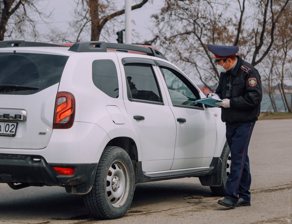 26 постов для проверки водителей поставят на дорогах Алматы 
