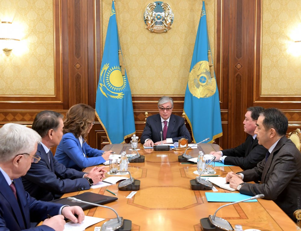 Токаев обсудил с Назарбаевой и Мами вопросы внутренней политики