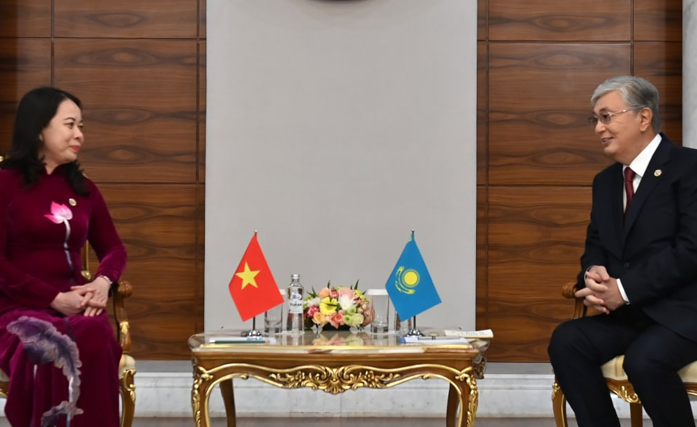 Токаева пригласили с визитом во Вьетнам
