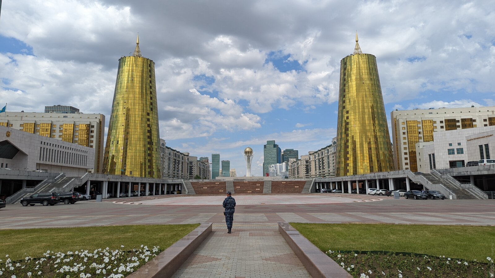 «Мы не можем все города Казахстана превратить в одну «коллективную» Астану»