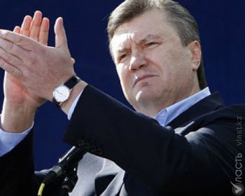 Киев может принять решение о вступлении в ЕС или ТС только после референдума &mdash; Янукович