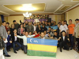 Двух активистов каракалпакской диаспоры выпустили из следственного изолятора в Алматы