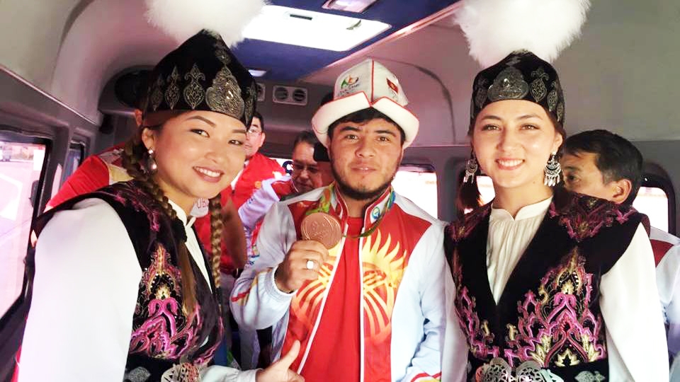 Единственный медалист Олимпиады в Рио из Кыргызстана лишен награды из-за допинга 