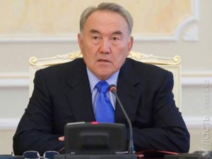 Назарбаев совершает визит в КНР 
