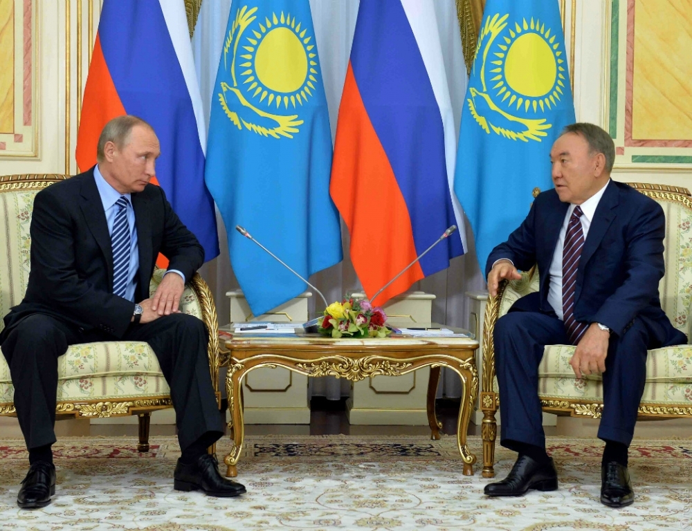 Назарбаев и Путин обсудили ситуацию в Сирии