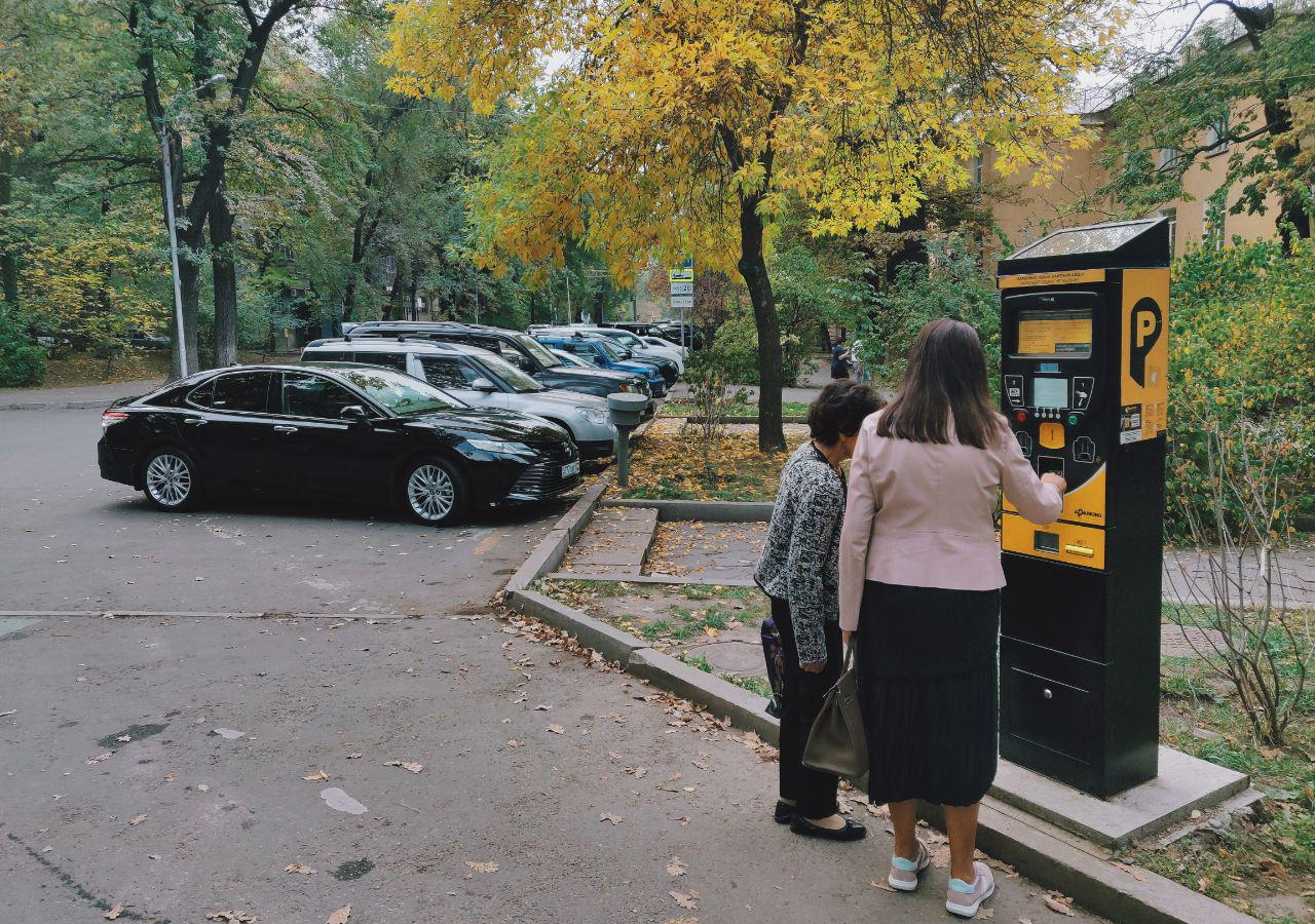 Сколько проект «Парковки Алматы» заработал на автомобилистах 