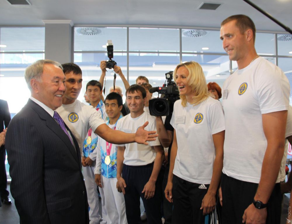 Назарбаев посетил ряд объектов в Карагандинской области