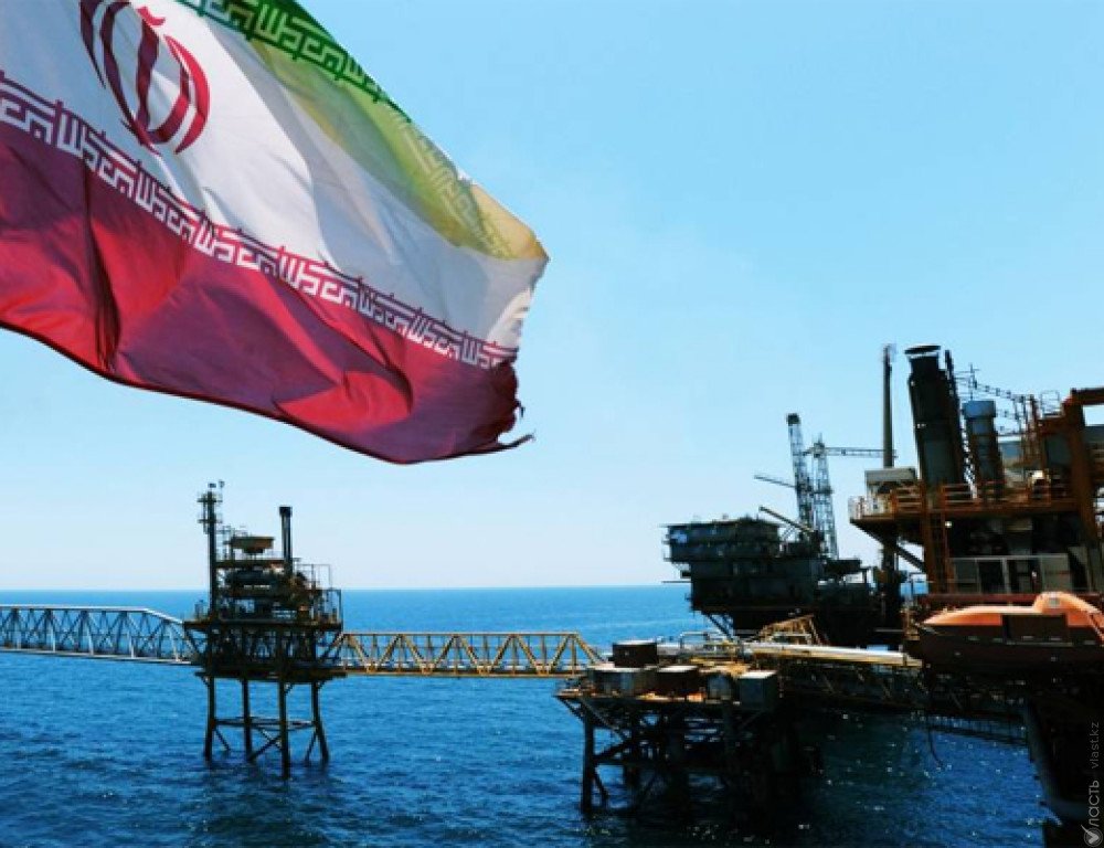 ​Среднесуточная добыча нефти в Иране достигла 8-летних максимумов