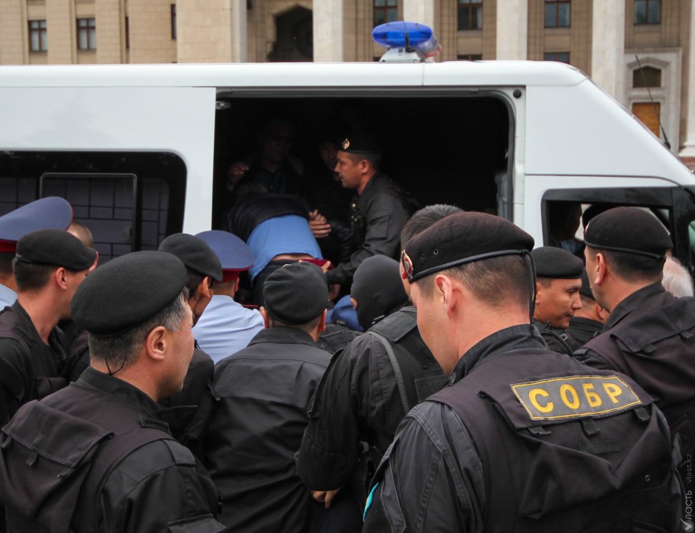 Группы НПМ посетят задержанных на митингах в Казахстане 9-10 июня