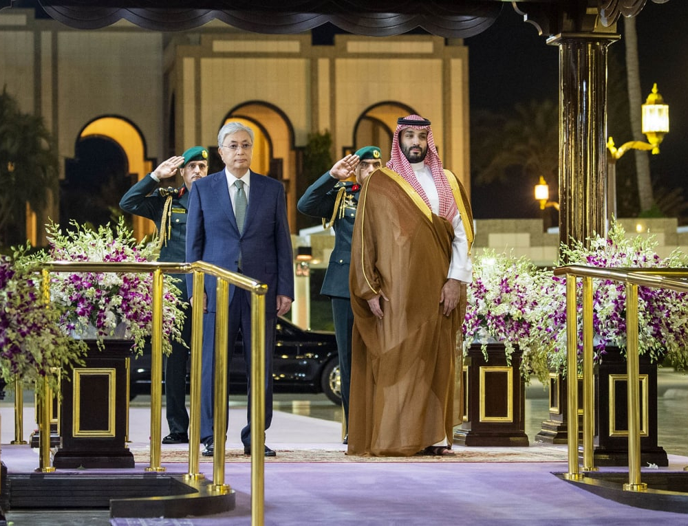 ​Токаев встретился с наследным принцем Саудовской Аравии Мухаммедом бен Салманом
