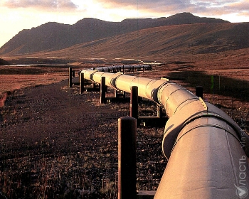 Сколько Казахстан зарабатывает на транзите газа и нефти?
