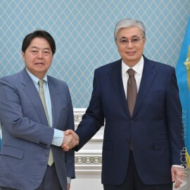 Токаев ждет премьер-министра Японии с визитом в Казахстан