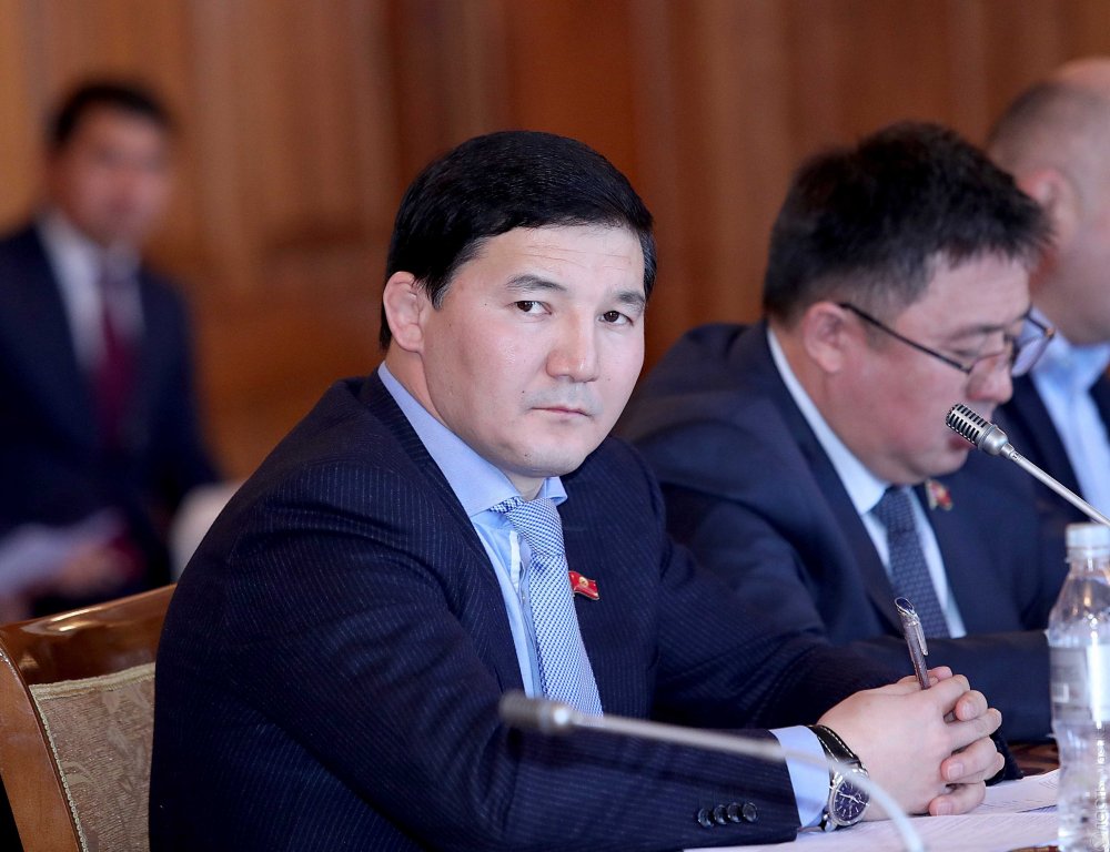 Бывшему кыргызскому депутату продлили арест в Алматы