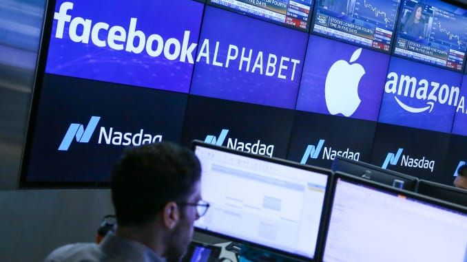 Суммарная капитализация Apple, Amazon, Alphabet и Facebook выросла на $250 млрд после публикации квартальных отчетов
