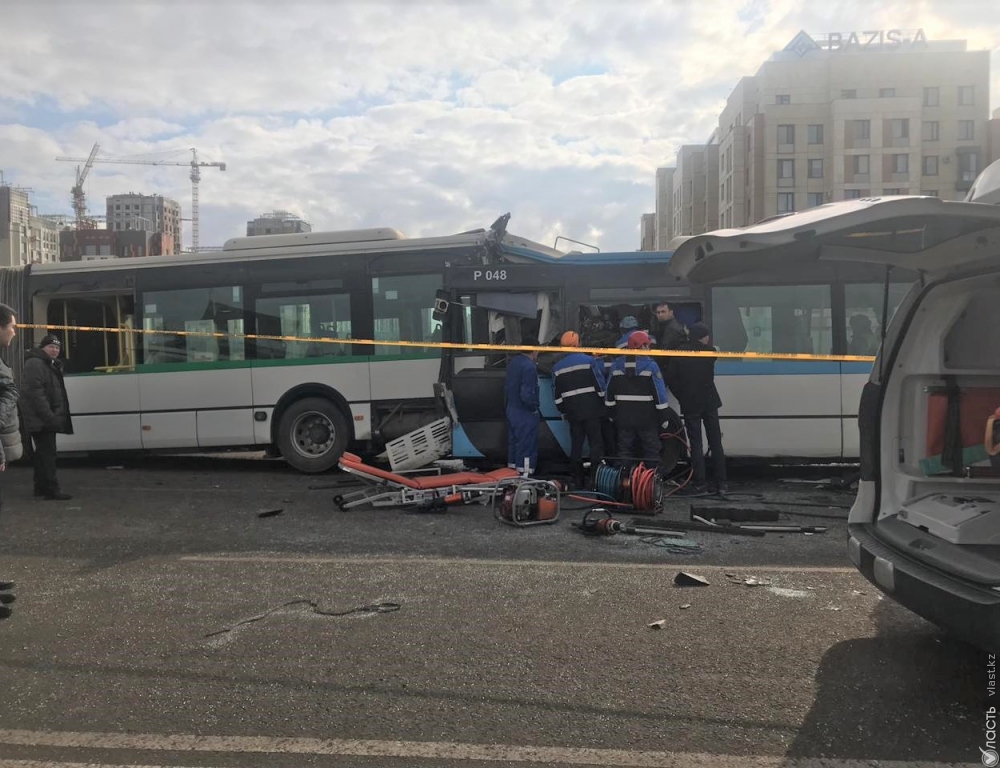Массовое ДТП в столице: водитель автобуса нарушил ПДД