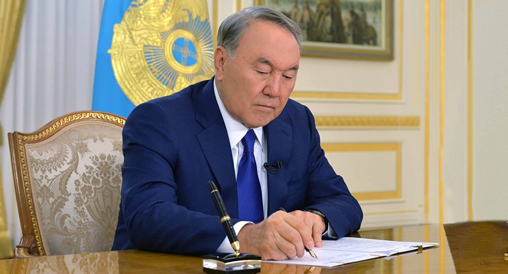Назарбаев подписал поправки по вопросам статистики