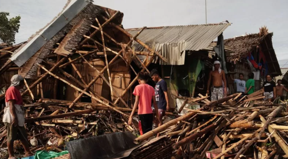 169 человек стали жертвами тайфуна на Филиппинах