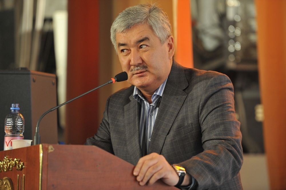 Косанов не исключает создание партии и участие в парламентских выборах