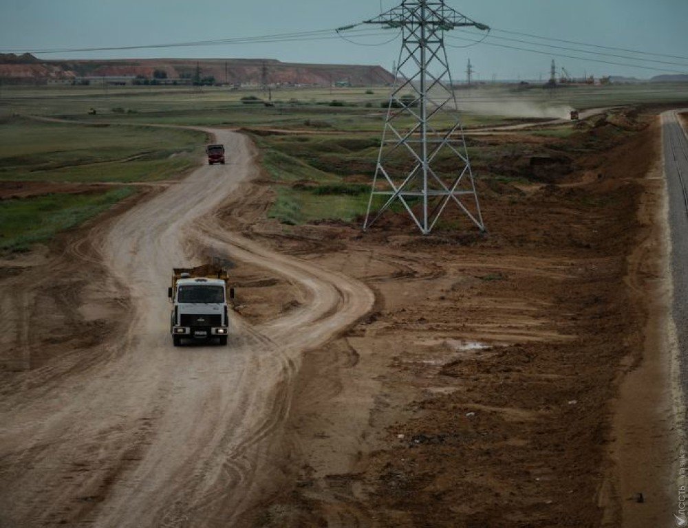 Более $240 млн. займет Казахстан на реконструкцию дороги Актобе-Макат