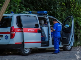 В интернете объявили сбор средств на реабилитацию алматинского врача, пострадавшего от рук пациента 