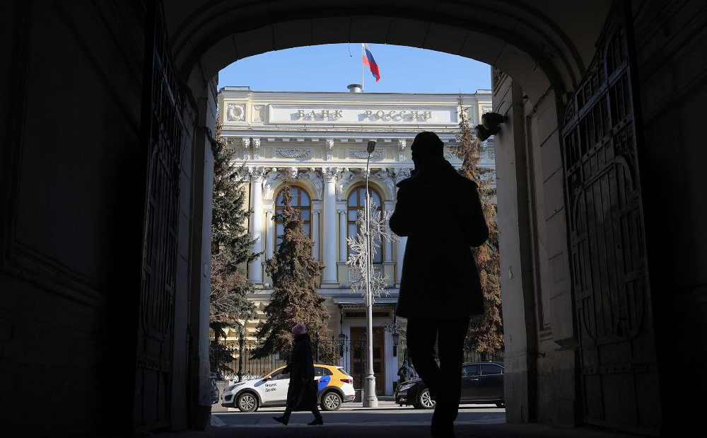 Агентство S&P заявило, что Россия объявила дефолт по внешнему долгу 