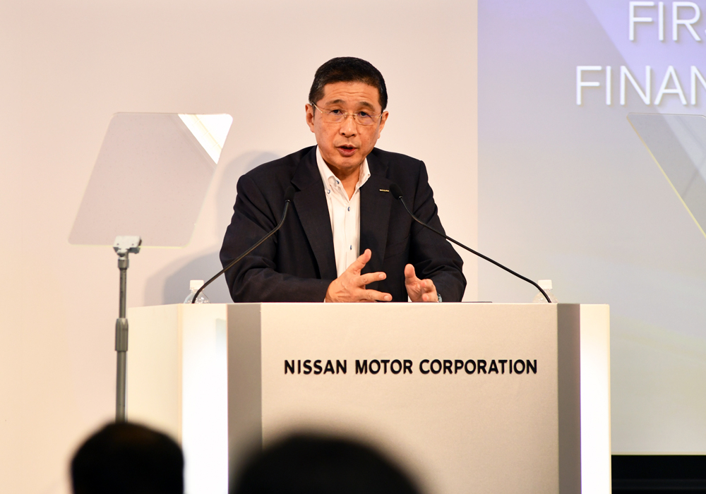 Глава японской корпорации Nissan ушел в отставку
