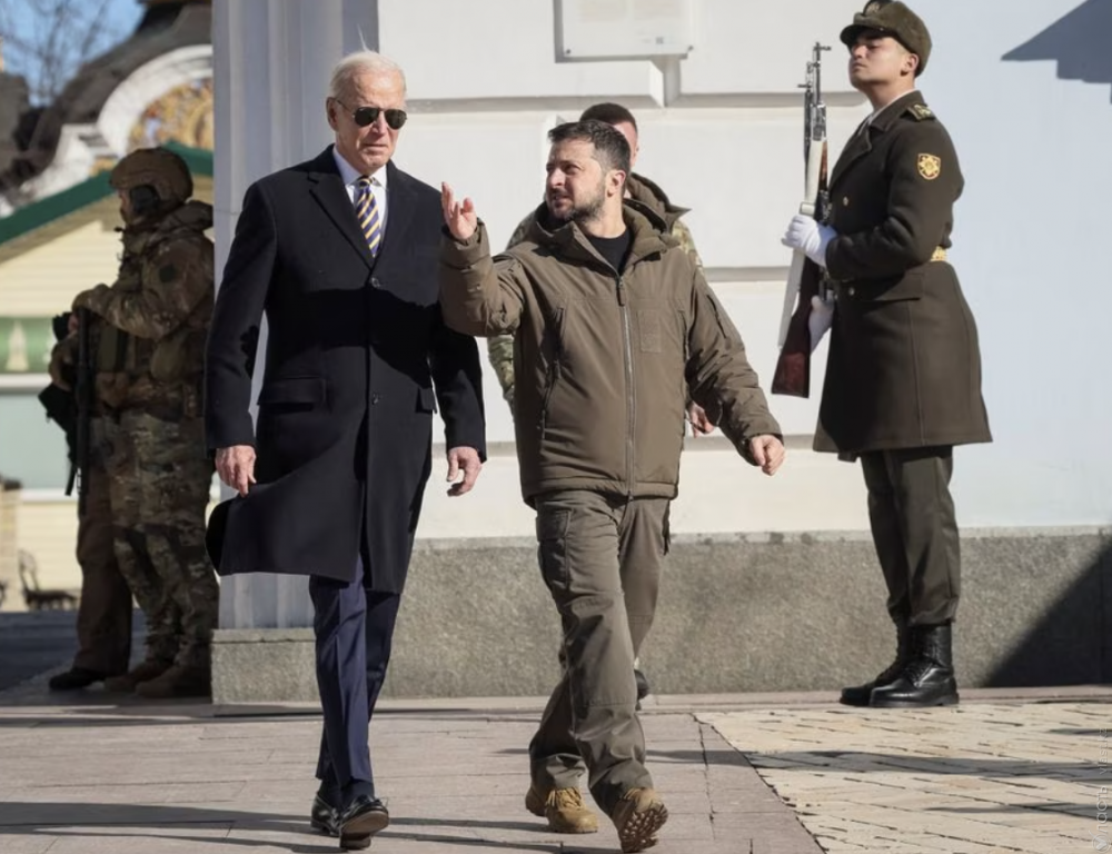 Президент США Джо Байден прибыл с необъявленным визитом в Киев