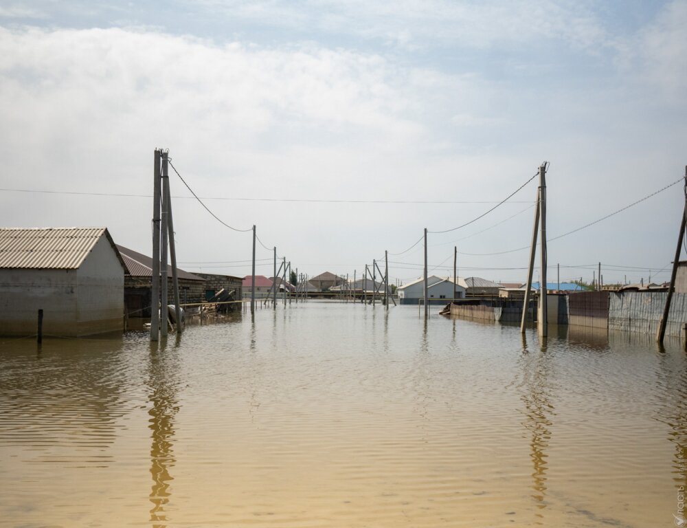 Более 11 тыс. домов пострадали от паводков в Казахстане – Шарлапаев