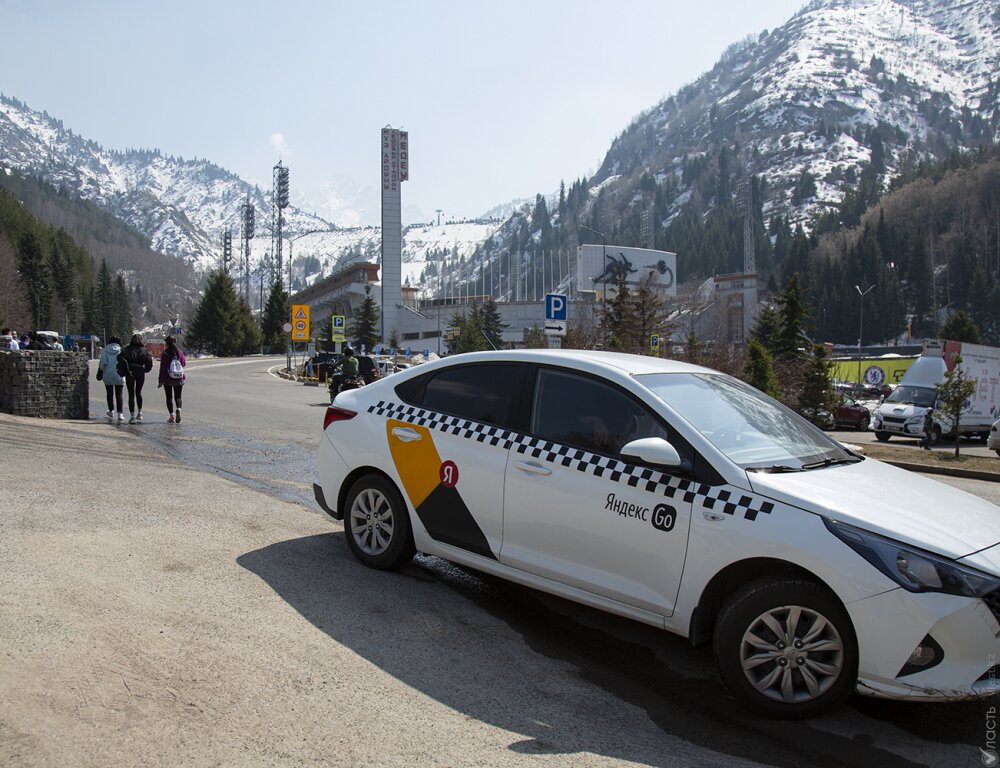 ​Цены на такси в Казахстане могут вырасти из-за отмены упрощенного налогового режима для таксопарков