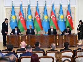 Казахстан увеличит объемы транзита нефти через территорию Азербайджана