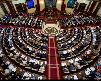 Сенат переизбрал двух членов Центризбиркома