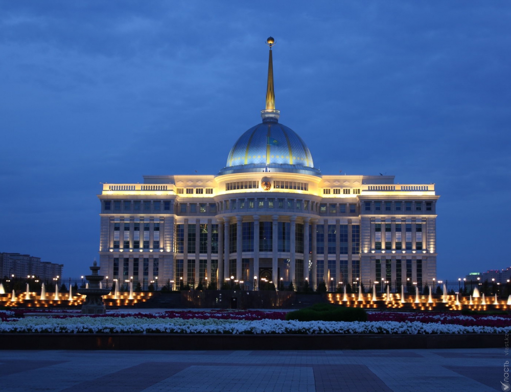 Вопрос о полной замене правительства не стоит - Назарбаев 