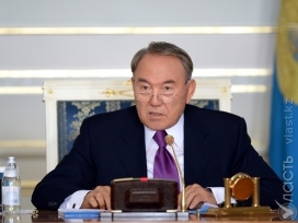 Нурсултан Назарбаев выступил на республиканском форуме трудовых коллективов
