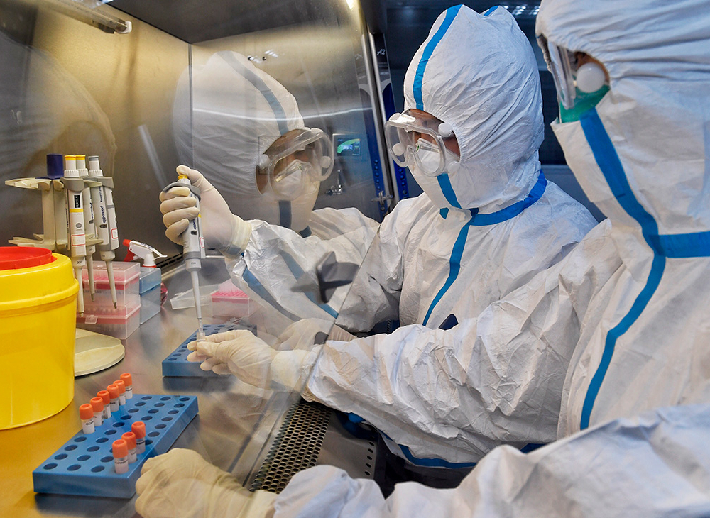 Первые испытания вакцины от коронавируса начнут в Италии