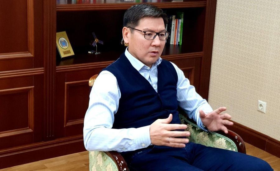 Жумагалиев освобожден от должности министра цифрового развития 