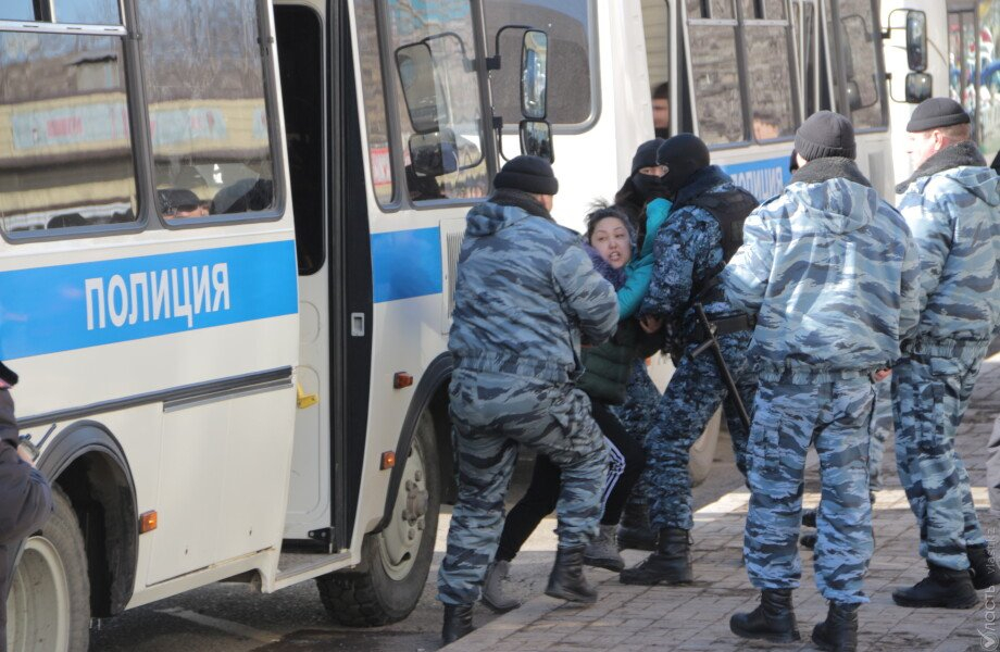 Тургумбаев заявил, что задержаний несогласных с переименованием столицы не было 