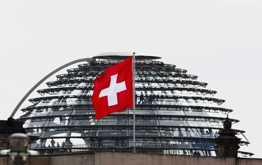 Швейцария с 27 апреля начнет ослабление ограничений в связи с коронавирусом 