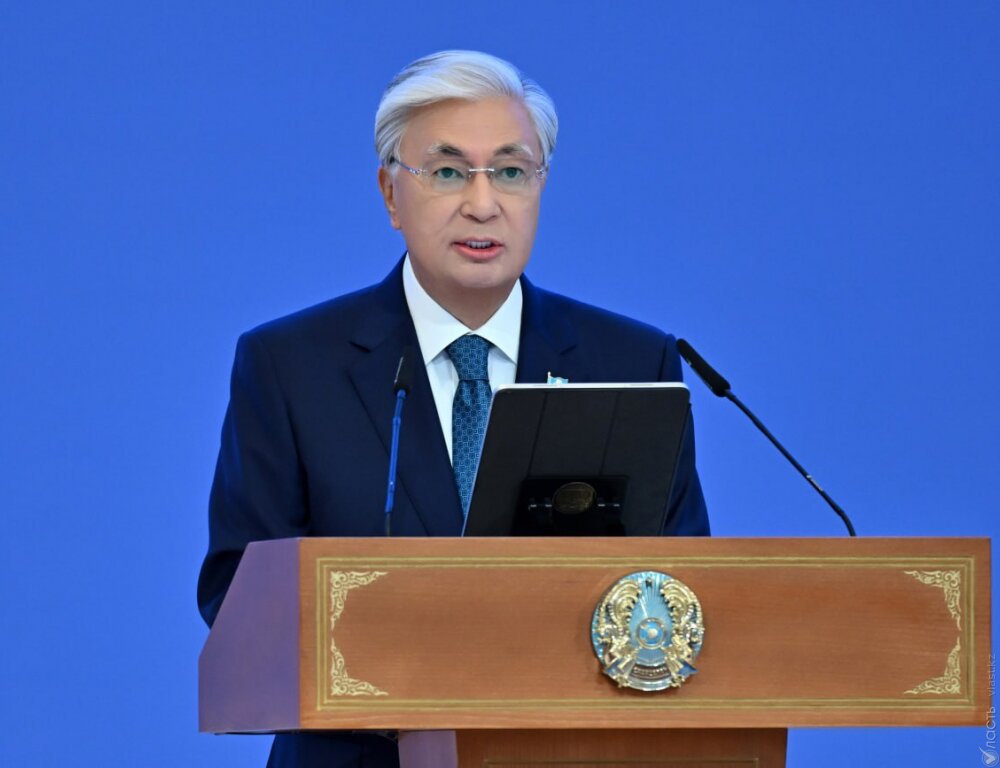 Токаев предлагает через соцсети разъяснять детям законы «простым языком»