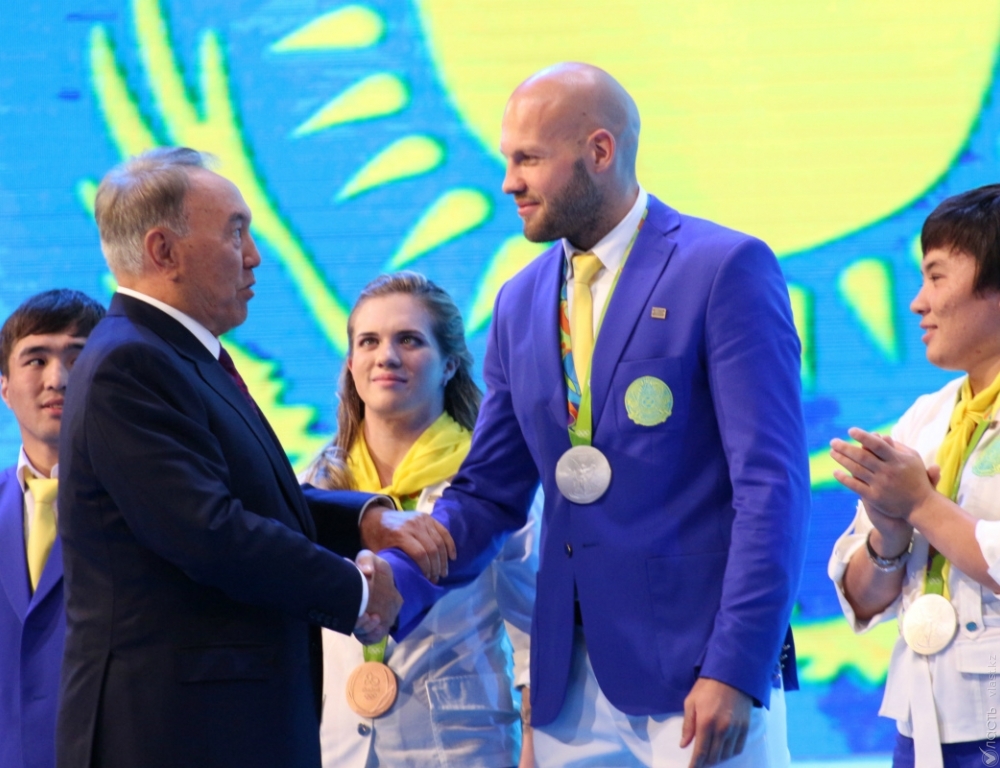 Левит и Ниязымбетов получат от государства премию на уровне олимпийских чемпионов – президент 