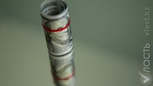 Доллар торгуется на бирже по 542,08 тенге