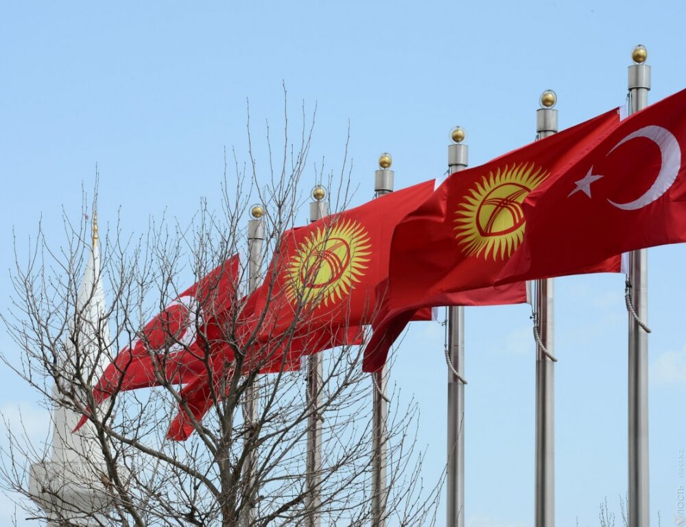 Кыргызстан потребовал от Турции вернуть похищенного Инанды 