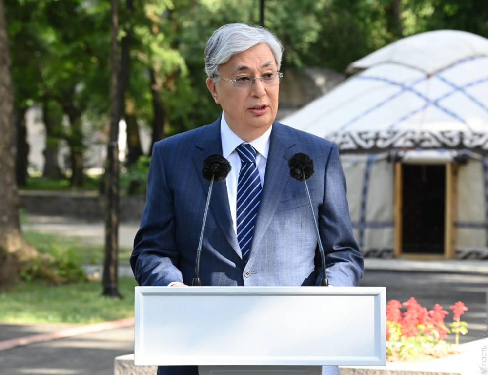 Токаев посетил открытие филиала Казахского национального университета имени Аль-Фараби в Бишкеке