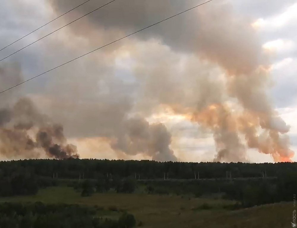 Взрывы на складе боеприпасов в Красноярском крае прекратились