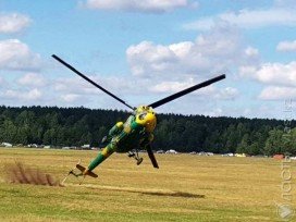 Вертолёт Ми-2 совершил жесткую посадку в Акмолинской области